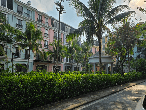 NamPhuong Villas - nearby Marina beach-park
