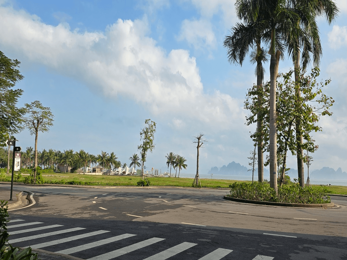 NamPhuong Villas - Haborbay nearby beach club